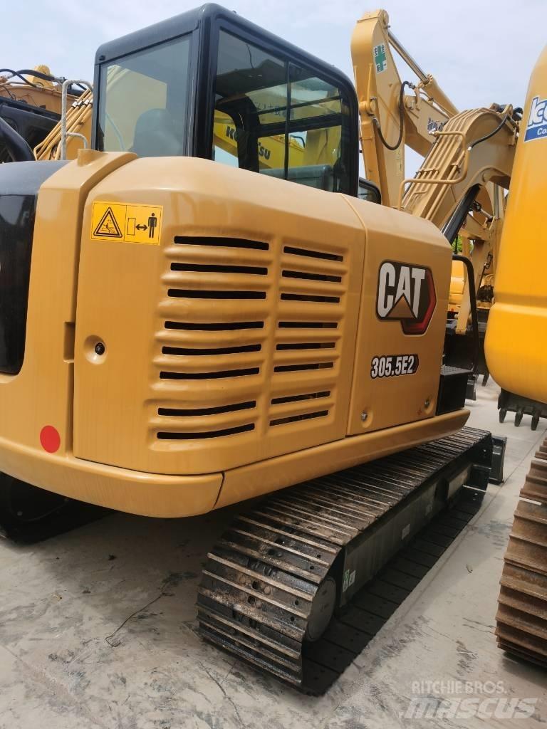 CAT 305.5 E2 小型挖土機/掘鑿機<7t(小型挖掘機)