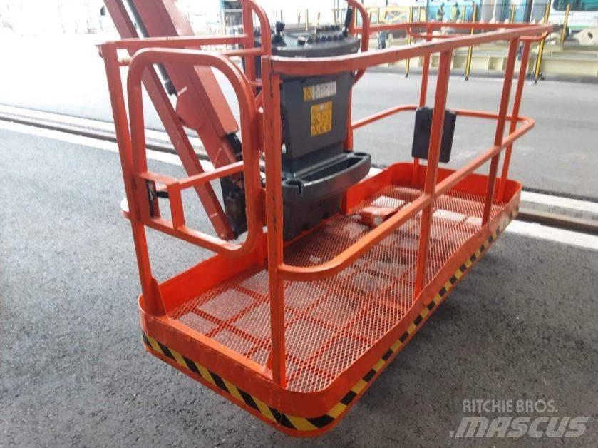 JLG 860 SJ 伸縮臂高空作業車