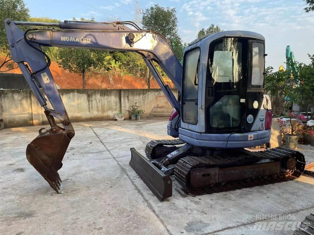Komatsu PC 50 UU 小型挖土機/掘鑿機<7t(小型挖掘機)