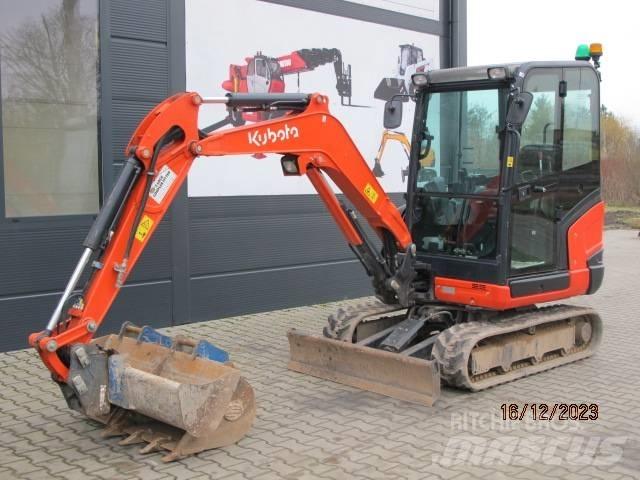 Kubota KX027-4 小型挖土機/掘鑿機<7t(小型挖掘機)