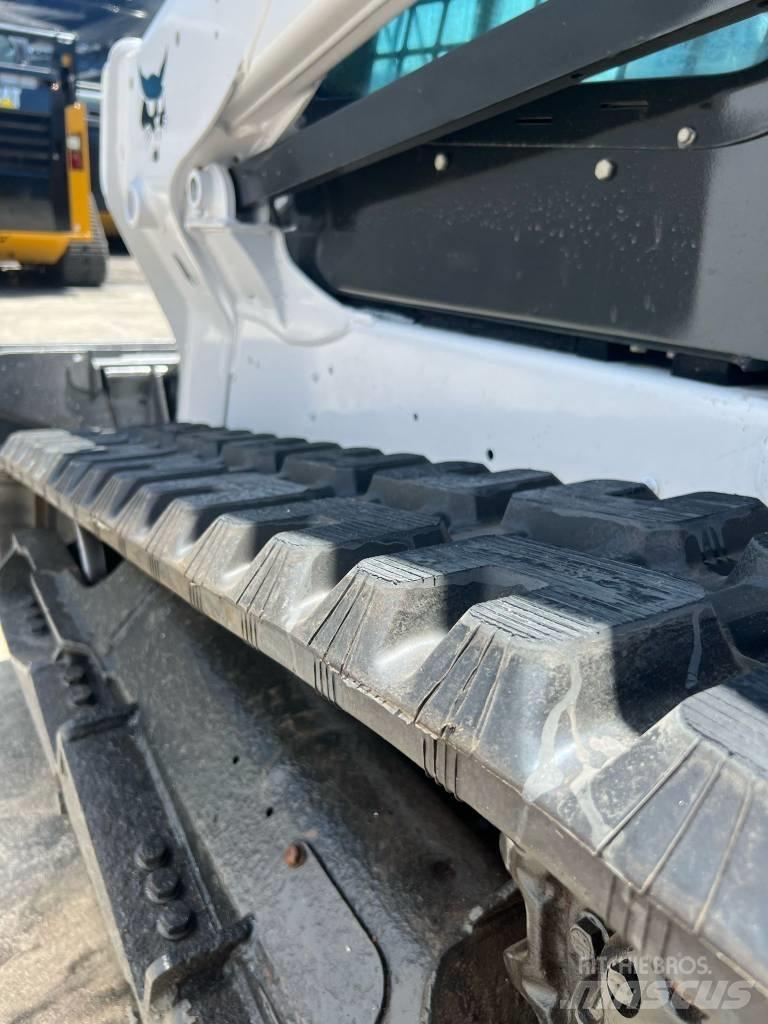 Bobcat T 590 滑移轉向裝載機