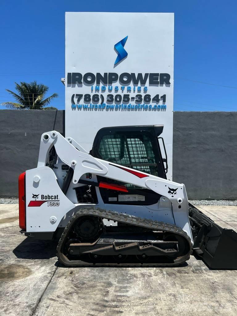 Bobcat T 590 滑移轉向裝載機