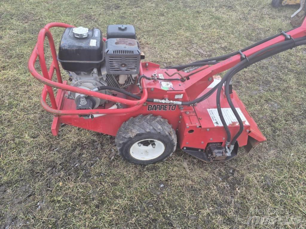 Barreto 1320 雙輪曳引機與耕耘機