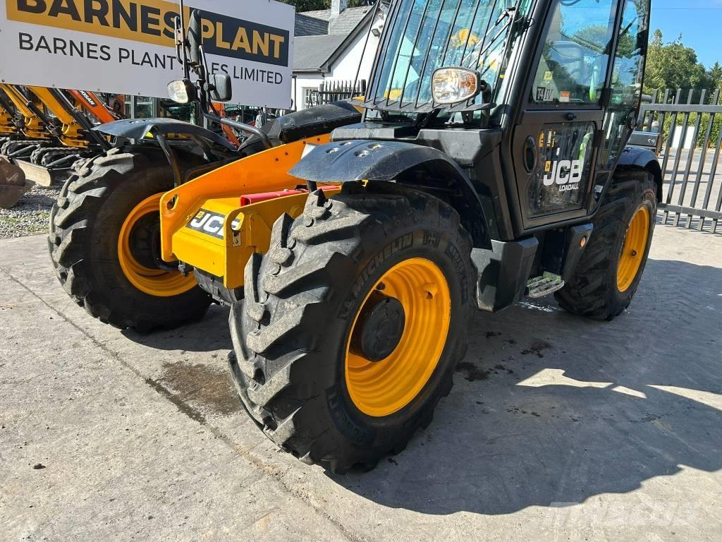 JCB 531-70 伸縮臂操作車