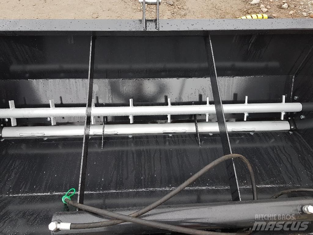 XYZ Sandspridare 砂鹽撒布機
