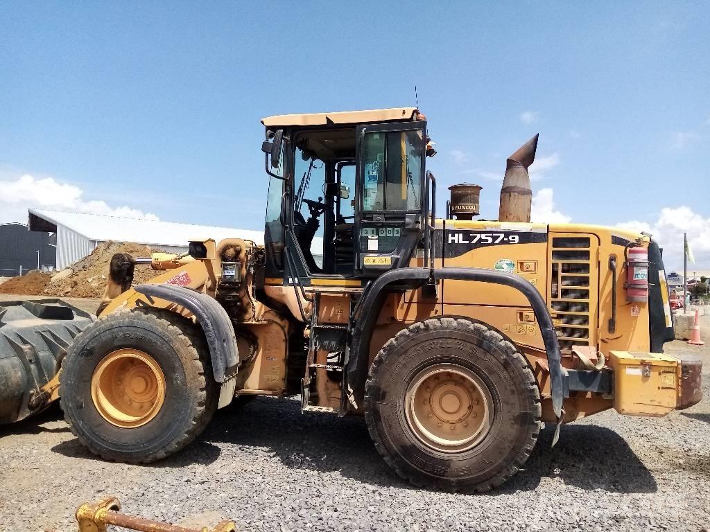 Hyundai HL 757-9 輪胎式裝載機