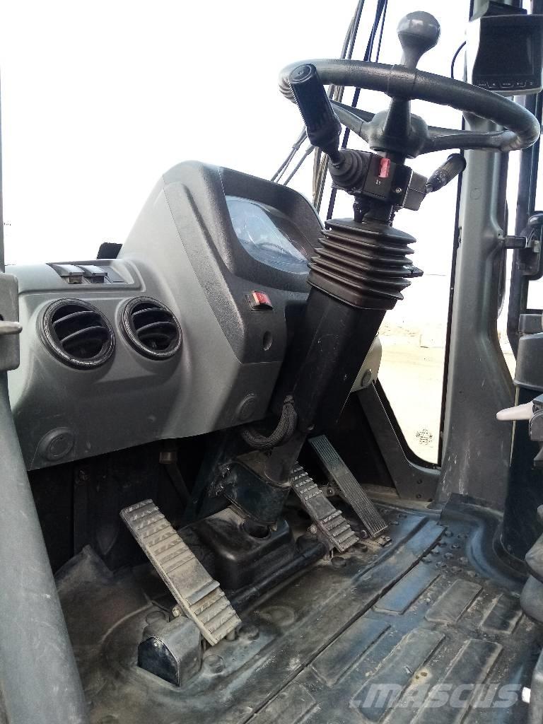 Hyundai HL 757-9 輪胎式裝載機
