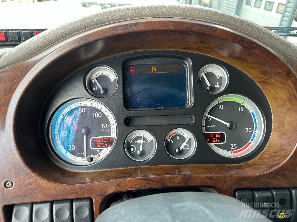 DAF XF105.410 8x2 吊鉤式起重車