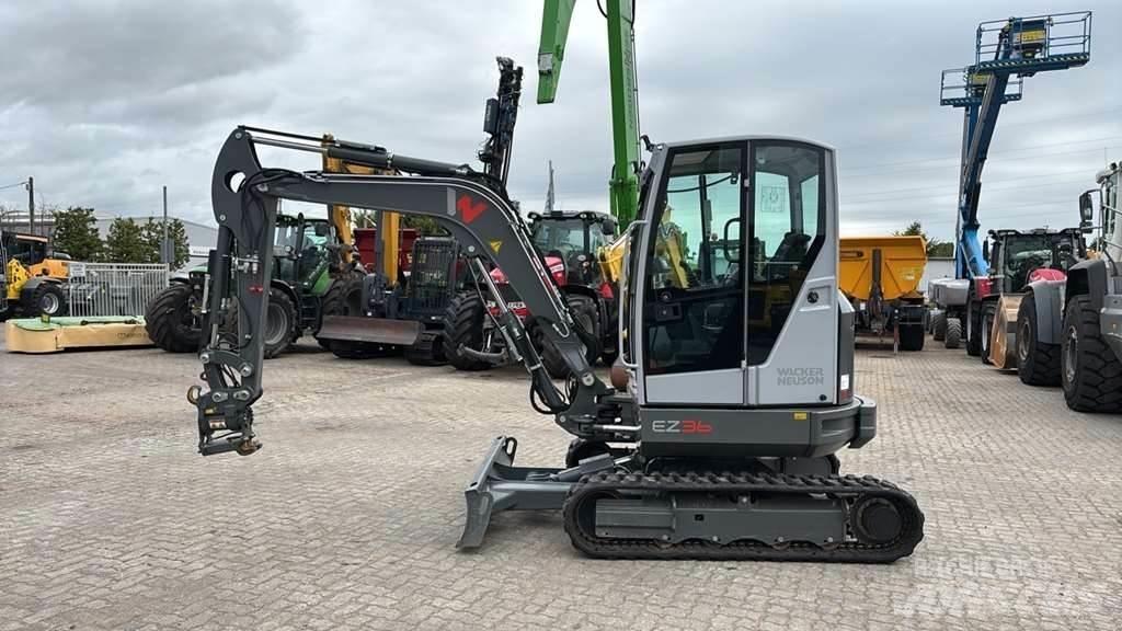 Wacker Neuson EZ36 小型挖土機/掘鑿機<7t(小型挖掘機)