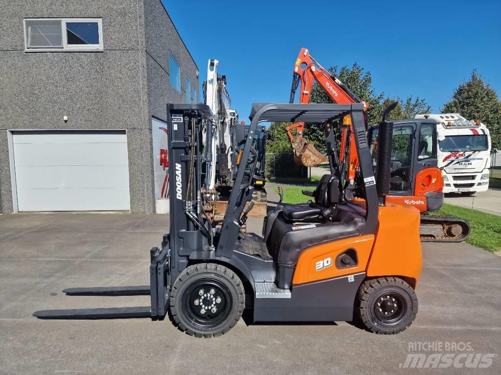 Doosan d30nxp 柴油卡車