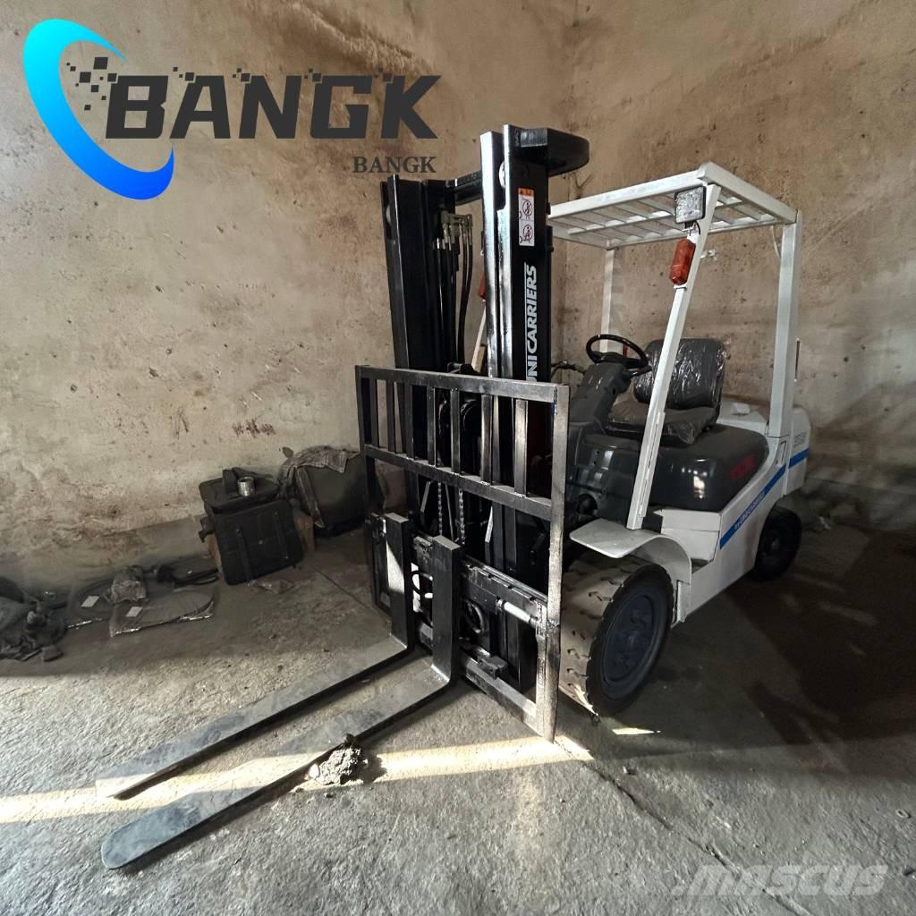 TCM FD 35 柴油卡車