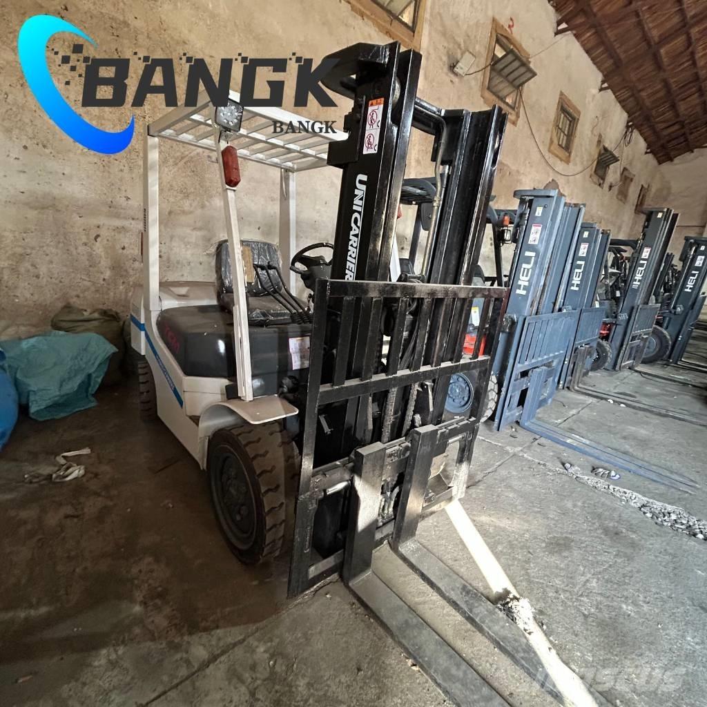 TCM FD 35 柴油卡車