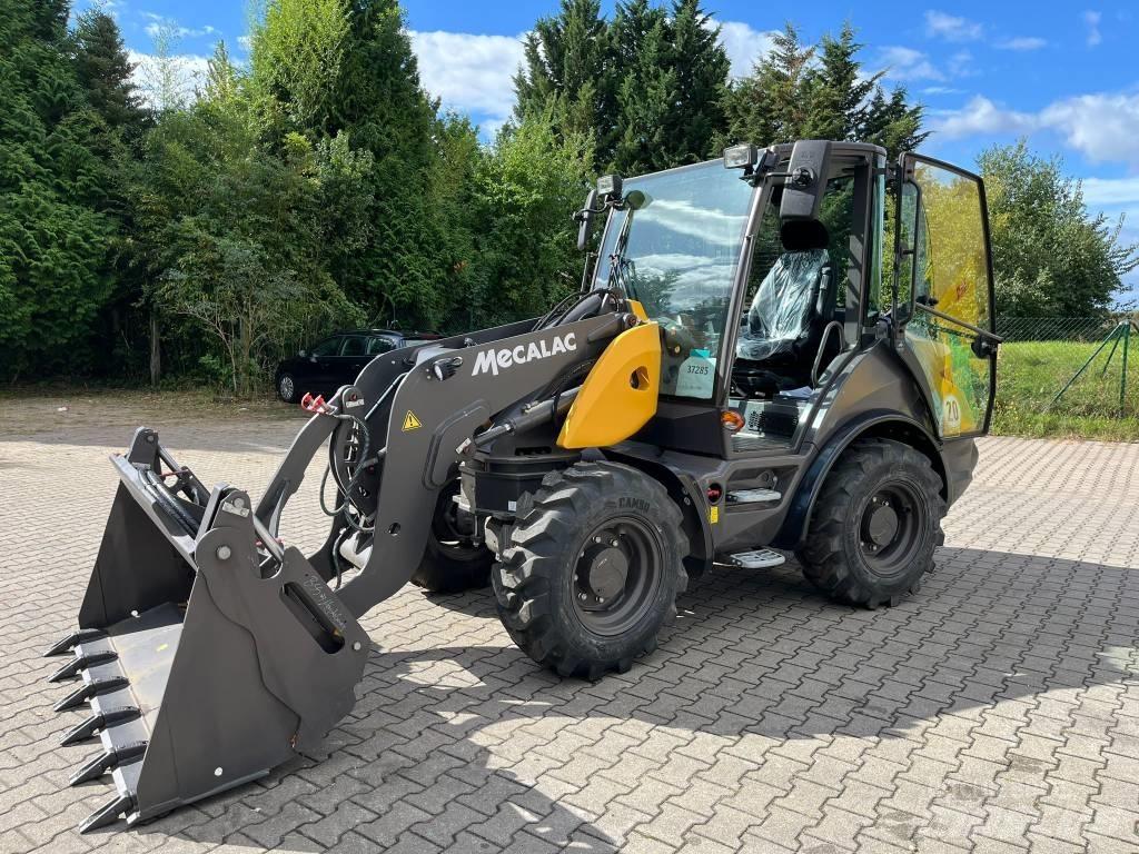 Mecalac AS750 輪胎式裝載機