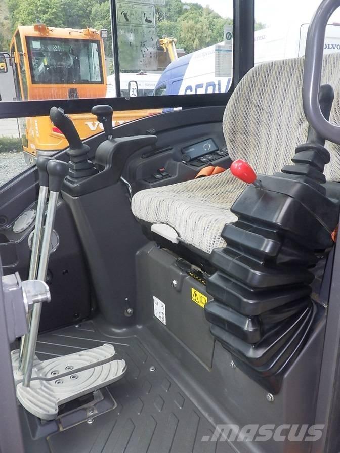 Volvo EC 27 D 小型挖土機/掘鑿機<7t(小型挖掘機)
