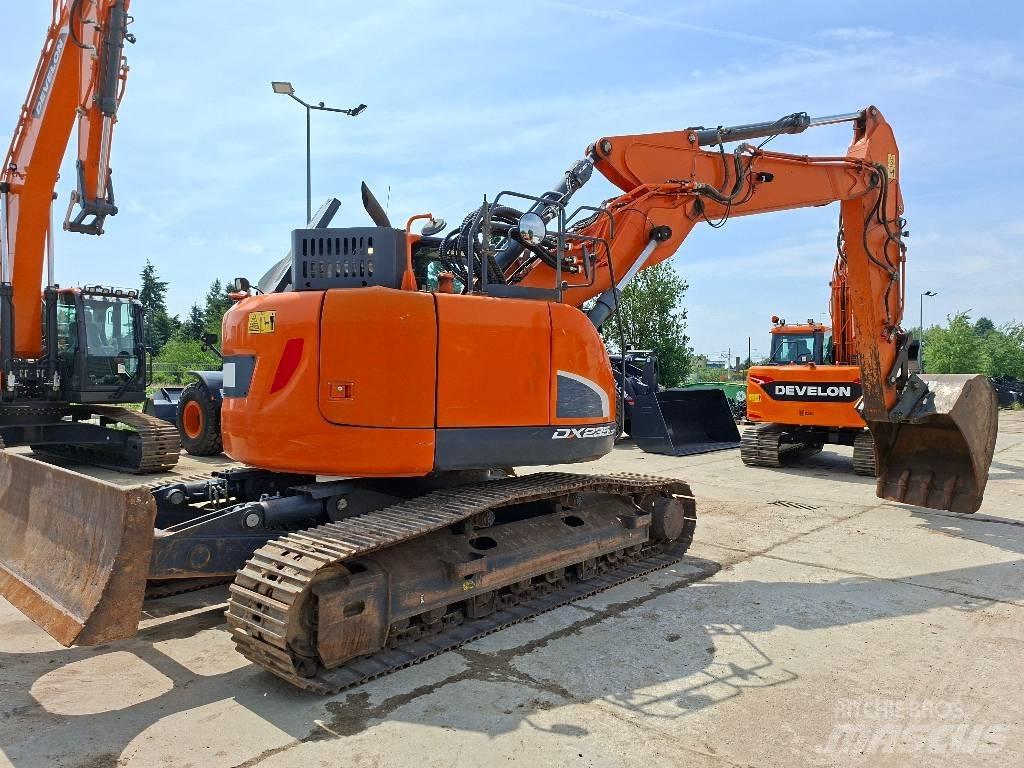 Doosan DX 235 LCR-5 履帶式 挖土機/掘鑿機/挖掘機