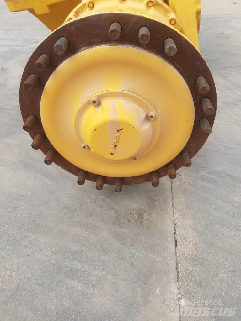 Volvo L120F G H 軸