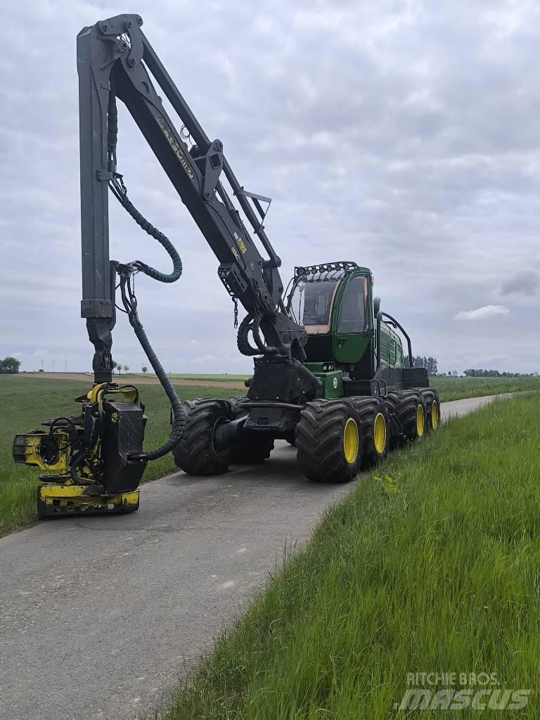 John Deere 1270 G 收穫機