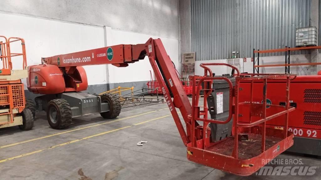 JLG 660 SJ 伸縮臂高空作業車
