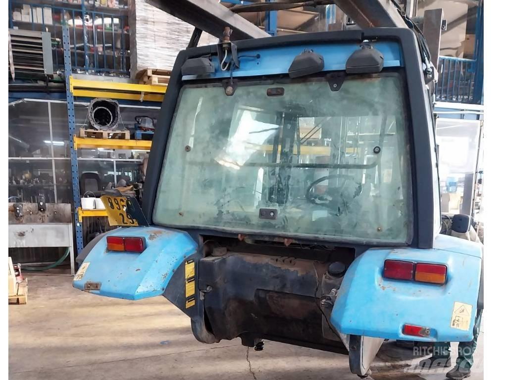 Landini Legend 115 駕駛室與內部