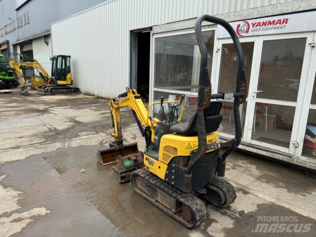 Yanmar SV08 (AH896) 小型挖土機/掘鑿機<7t(小型挖掘機)