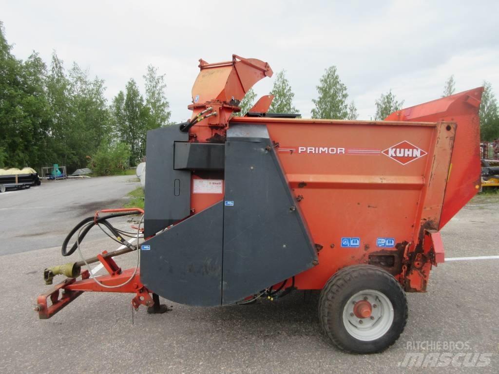 Kuhn Primor 3560 草捆撕碎機、切割機、拆袋機