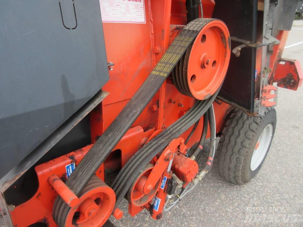 Kuhn Primor 3560 草捆撕碎機、切割機、拆袋機