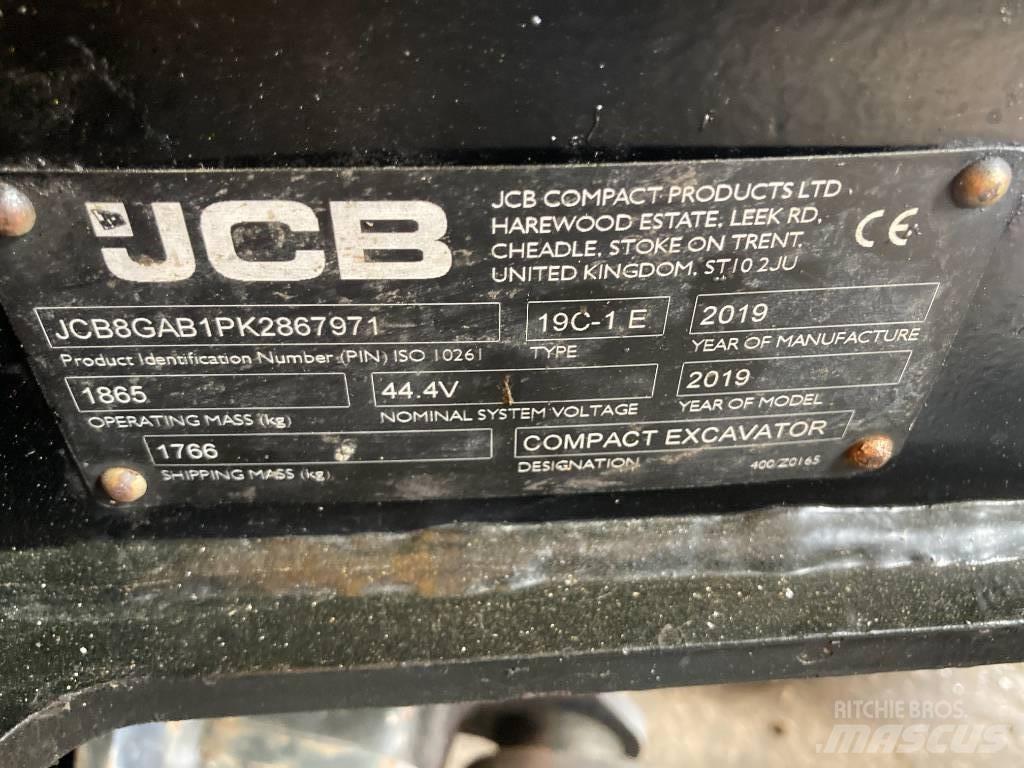 JCB 19 C-IE 小型挖土機/掘鑿機<7t(小型挖掘機)