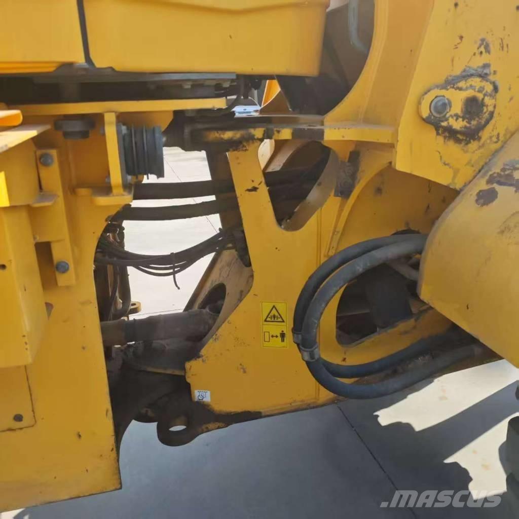 Volvo L 105 輪胎式裝載機