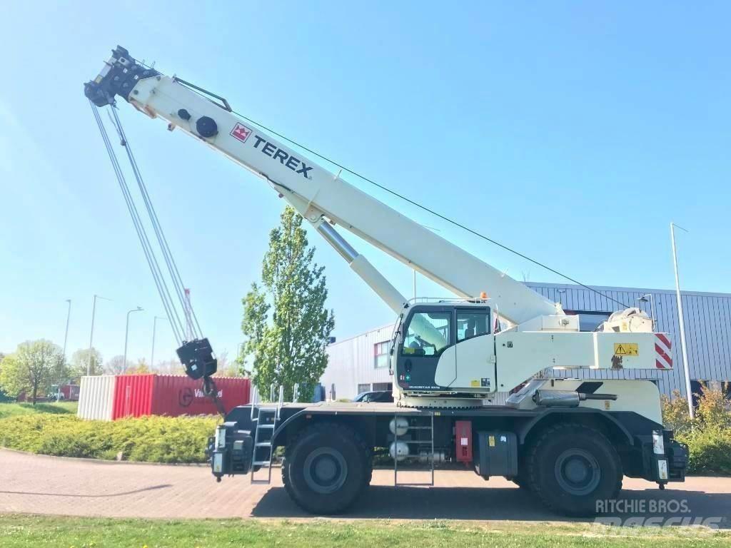 Terex 1075 越野起重機