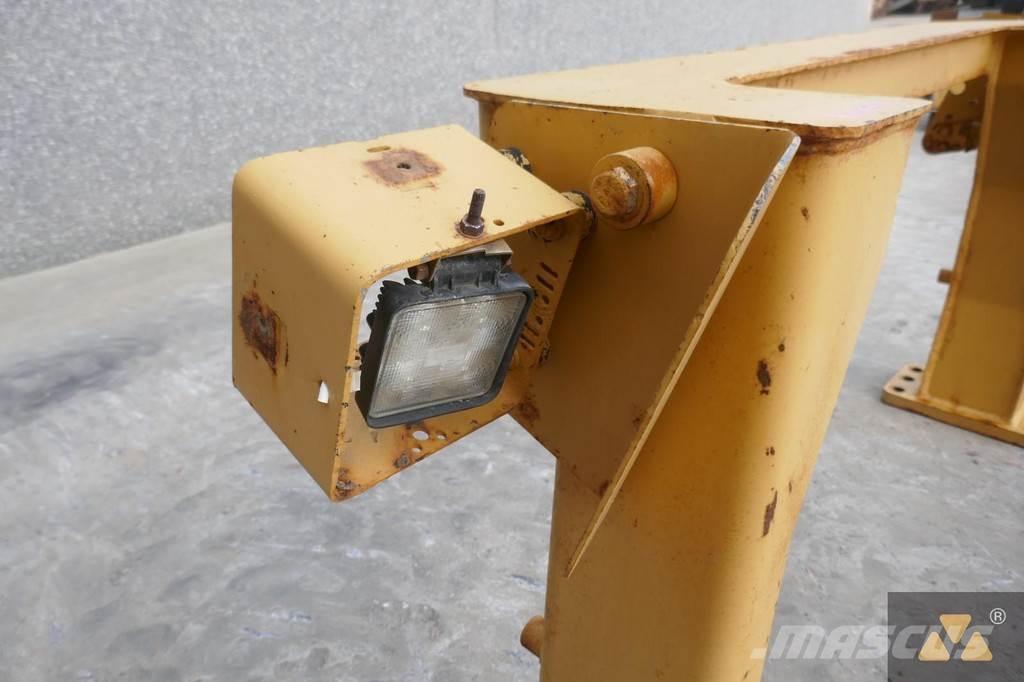 CAT 208-8705 駕駛室與內部