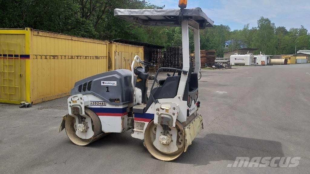 Hamm HD 12 VV 雙輪滾壓機