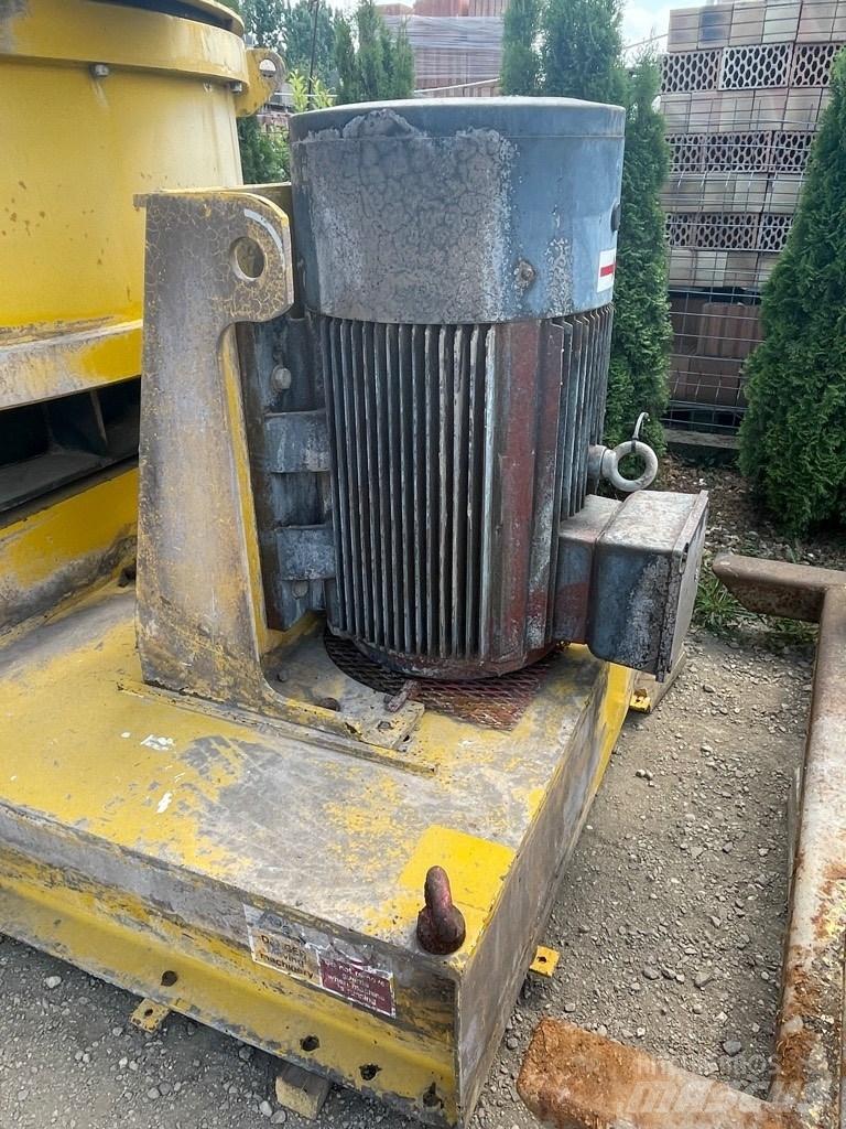  ORE SIZER OM100 破碎機