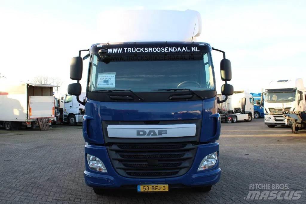 DAF CF 370 + EURO 6 曳引機組件