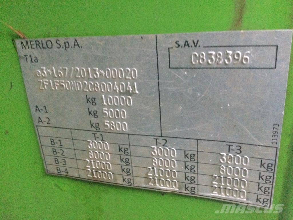 Merlo 35.7 農業用伸縮臂裝載機