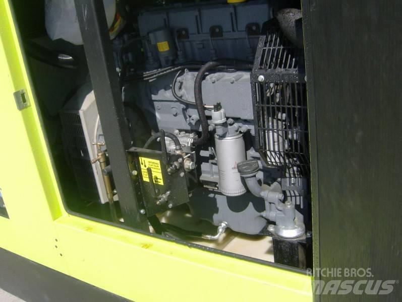 Pramac GSW110 照明燈