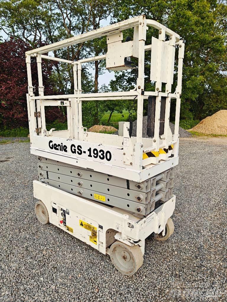 Genie GS 1930 剪式升降機