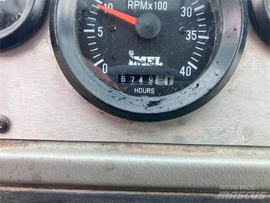 Schäffer 9330 T 農業用伸縮臂裝載機