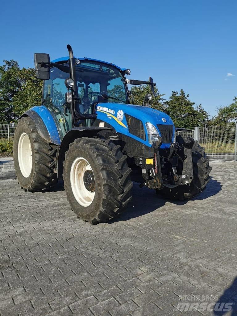 New Holland T5.105 曳引機