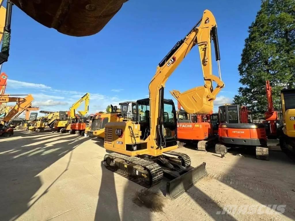 CAT 305.5E2 小型挖土機/掘鑿機<7t(小型挖掘機)
