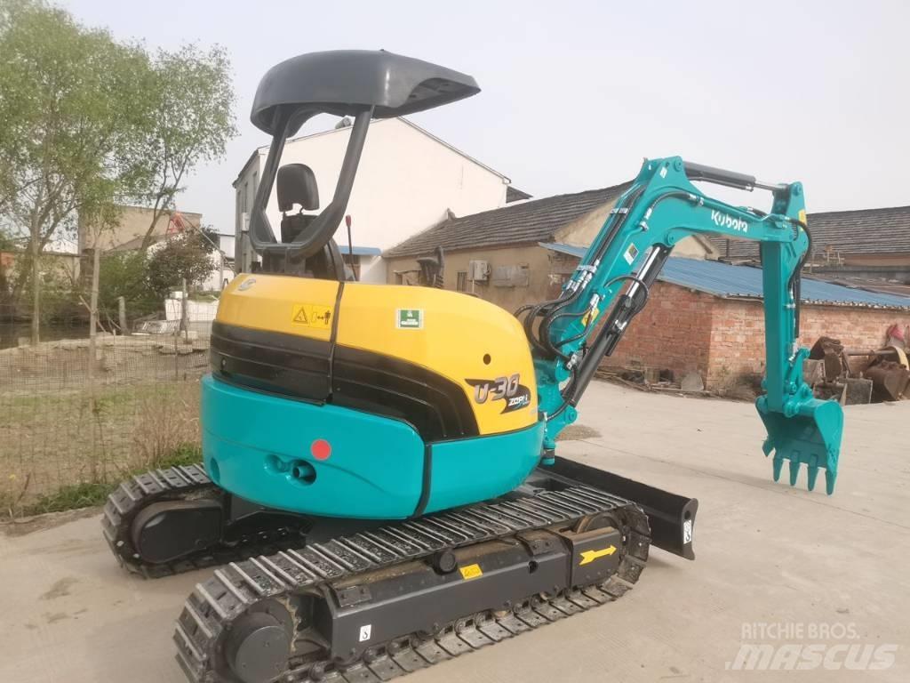 Kubota U 30 小型挖土機/掘鑿機<7t(小型挖掘機)