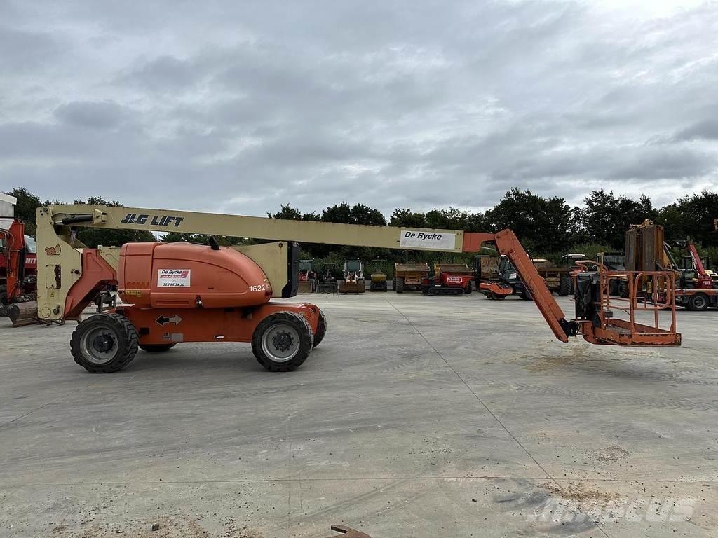 JLG 800AJ 曲臂高空作業車