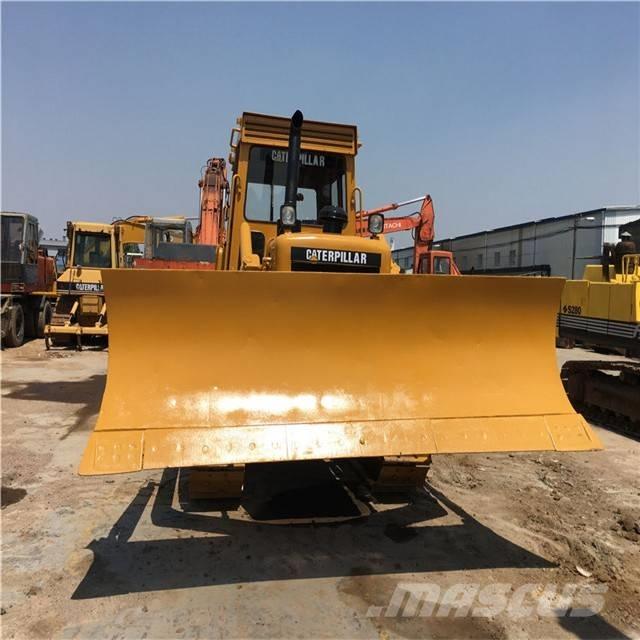 CAT D 6 D 履帶推土機