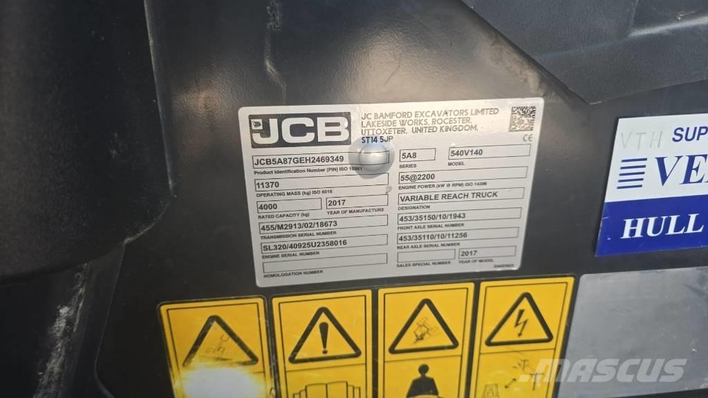 JCB 540-140 伸縮臂操作車