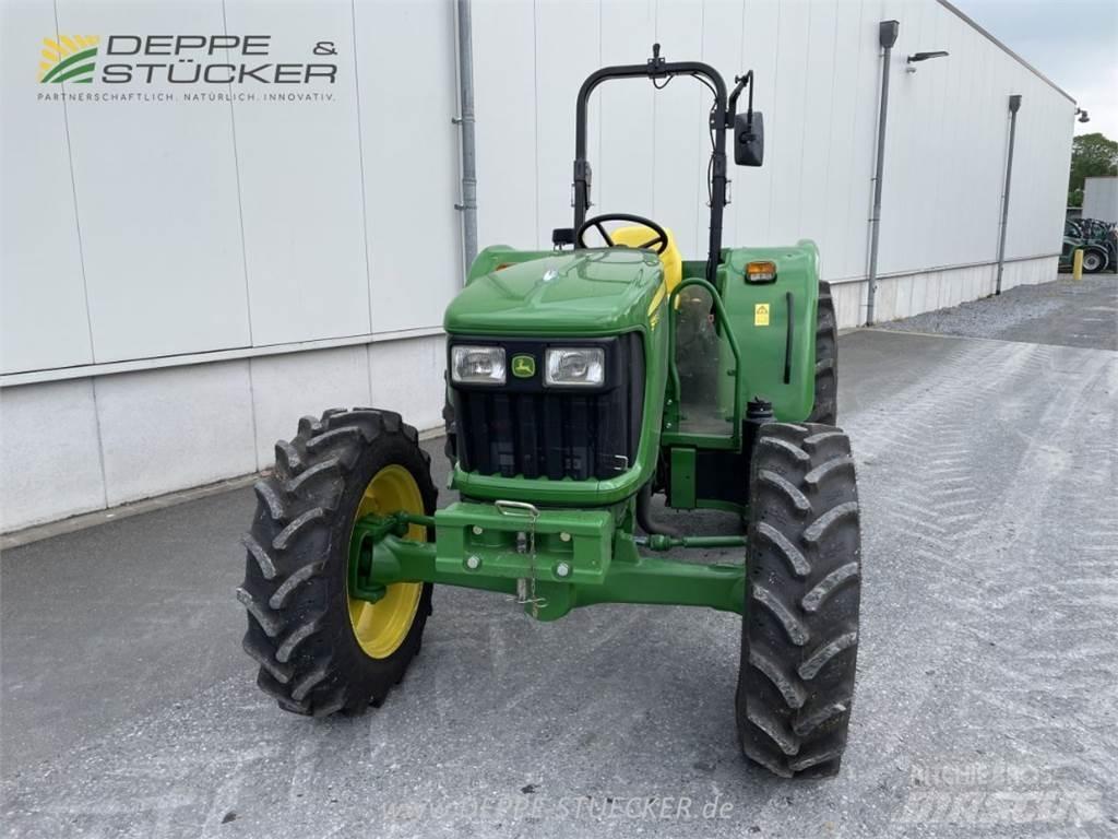 John Deere 5055E 曳引機