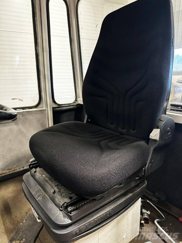 Svetruck 1260-32 柴油卡車