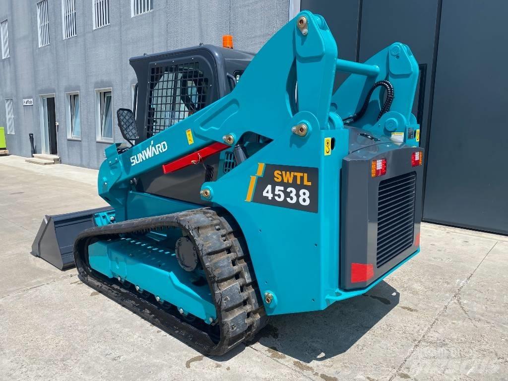 Sunward SWTL4538 小型裝載機