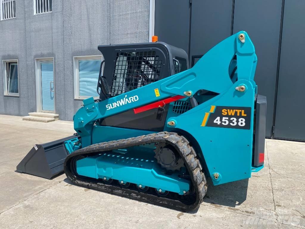 Sunward SWTL4538 小型裝載機
