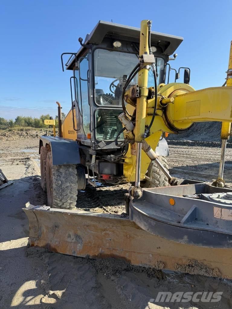 HBM BG 140 TA - 4 平土機