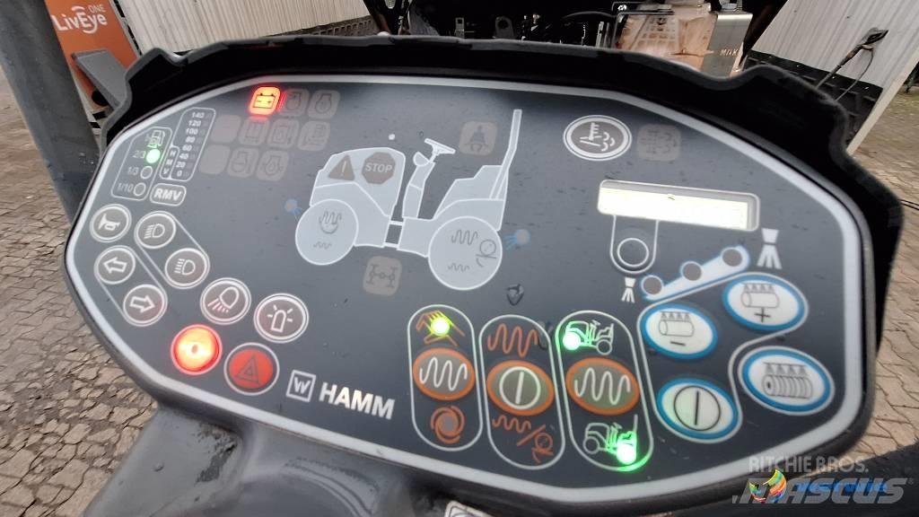 Hamm HD 13i VV 雙輪滾壓機