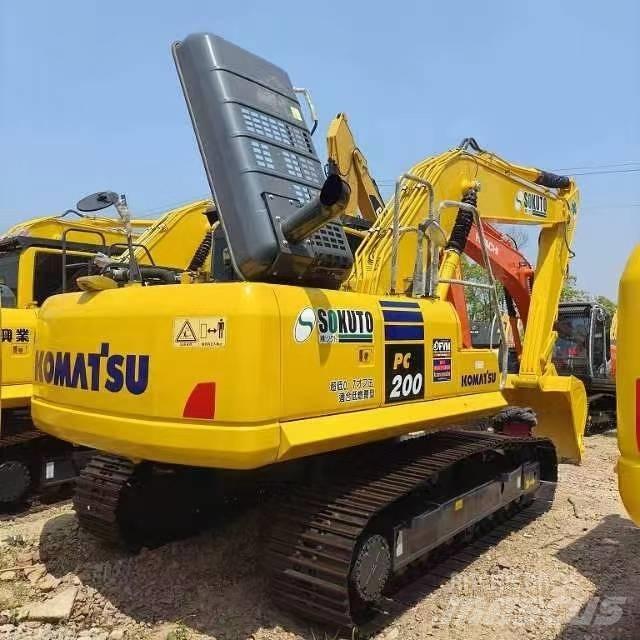 Komatsu PC 200-8 中型挖土機/掘鑿機/挖掘機 7t-12t